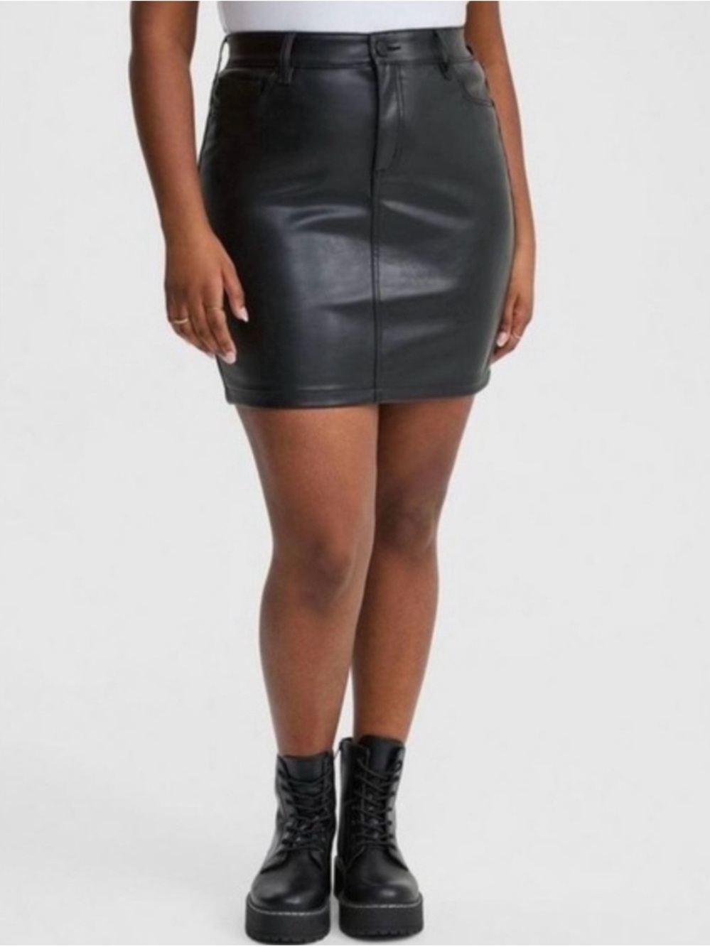NWT Black Faux Leather High-Rise Mini Skirt torrid sz. 20
